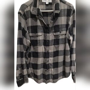Like New Old Navy Plaid Flannel Gray & Black Regular Fit Built In Flex XL